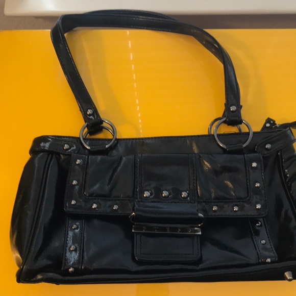Guess handbag - Picture 1 of 8